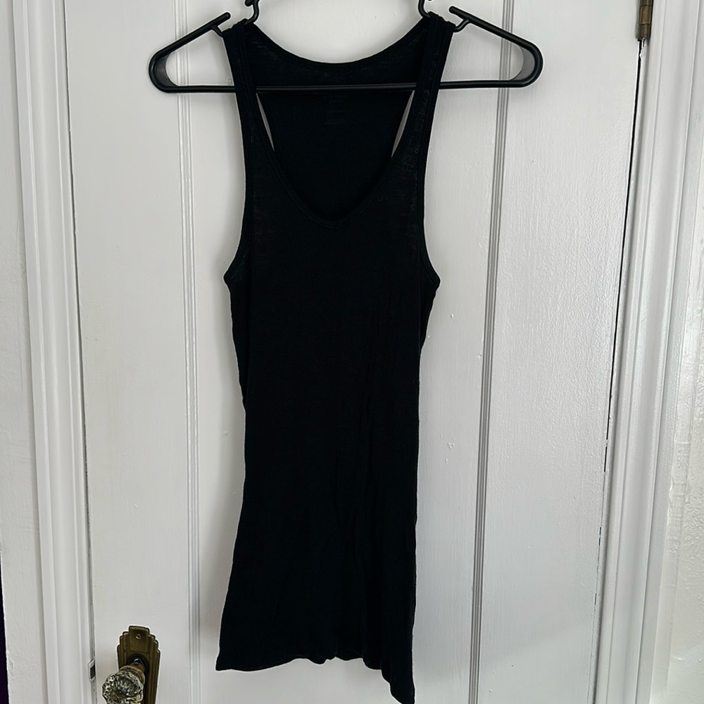 Women’s icebreaker tank top sz large